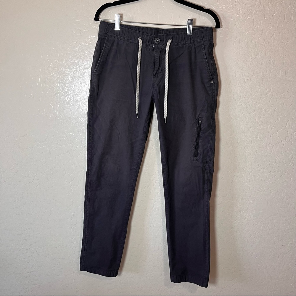Vuori Women's Cropped Drawstring Pants in Charcoal with White Drawcords